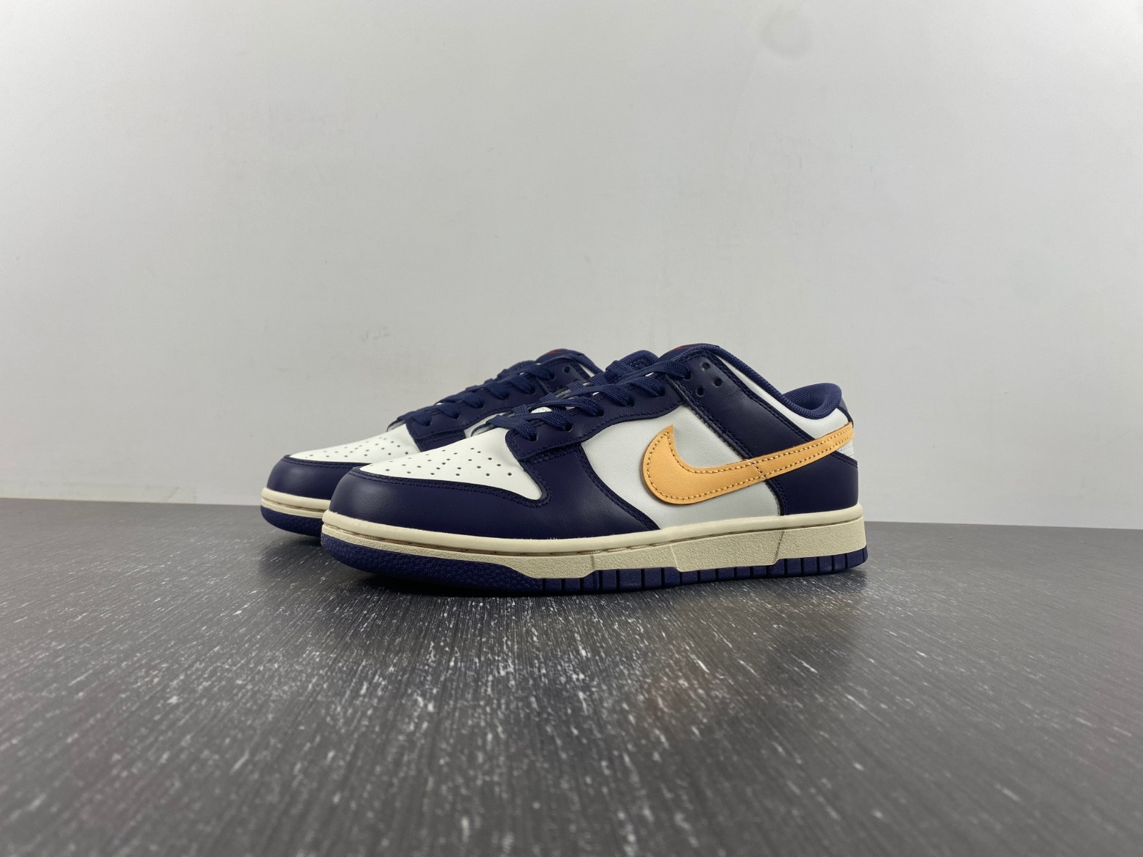 nike dunk low "from nike to you" fv8106-181