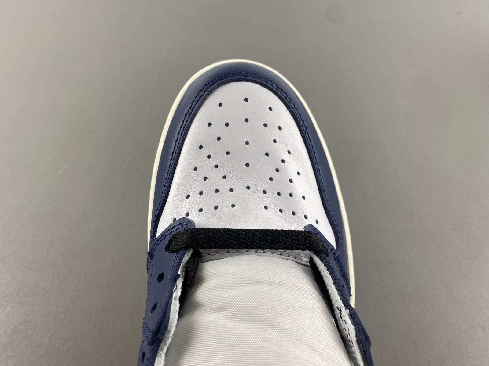 Air Jordan 1 High OG 