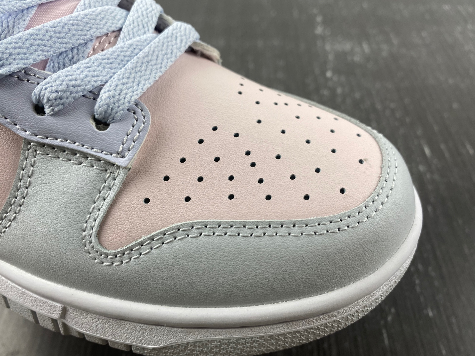 nike dunk low gs “mineral teal” fd1232-002