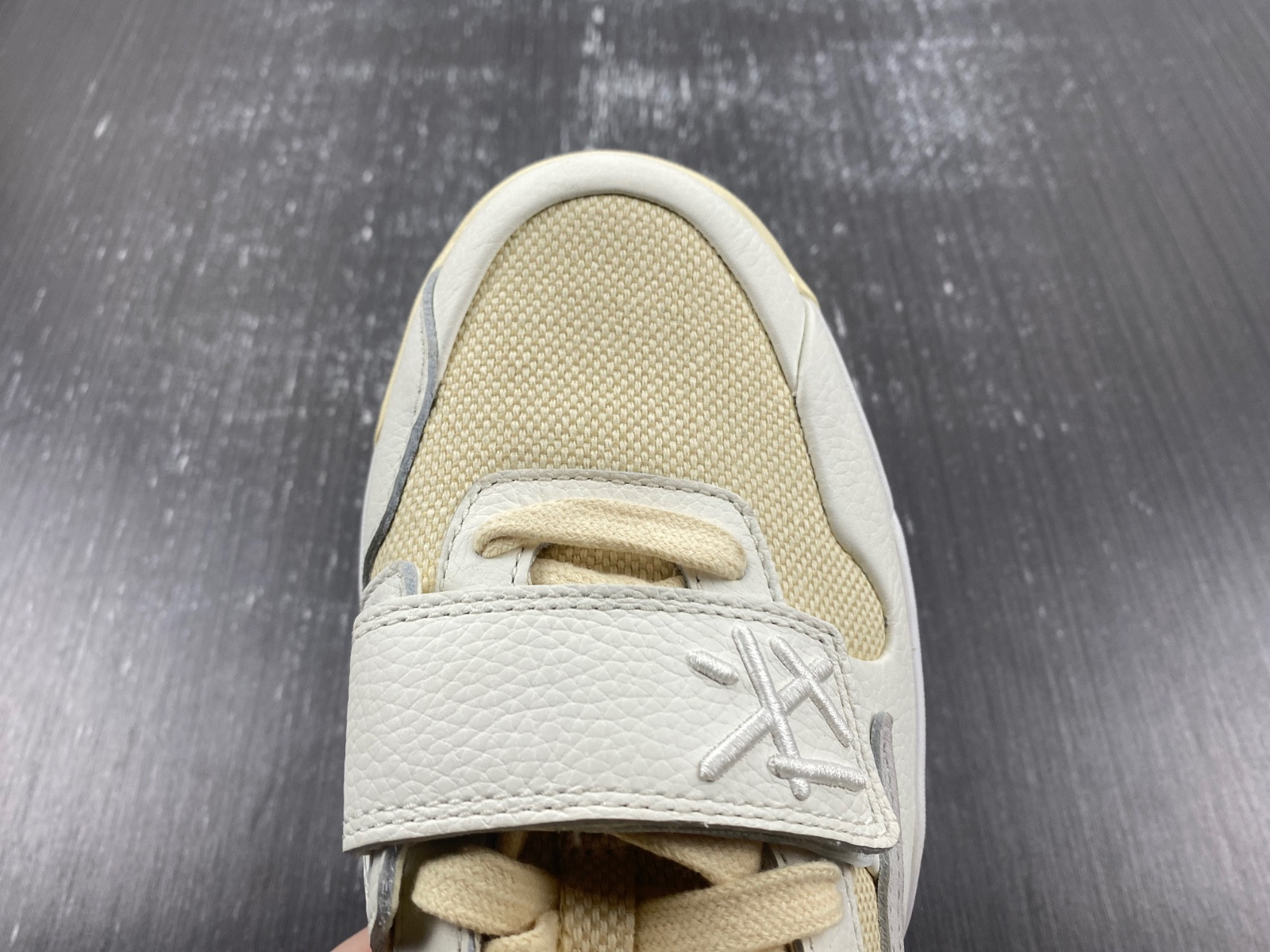 travis scott x jordan cut the check