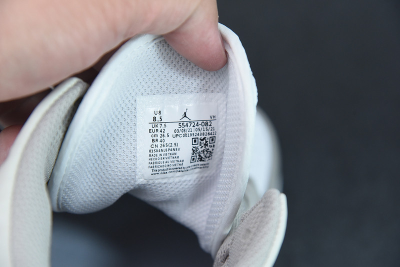 air jordan 1 mid “linen” 554724-082