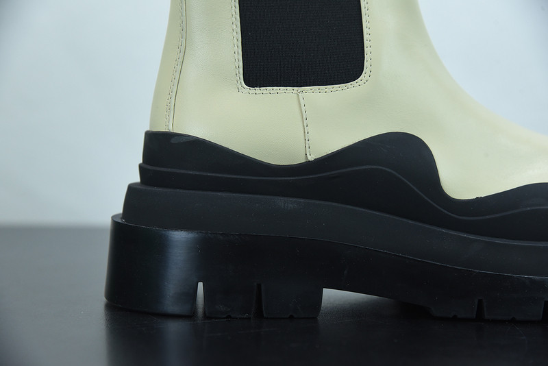 Bo*te*ga ve*ne*ta sneaker