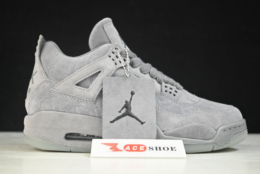 AIR JORDAN 4 RETRO "KAWS" 930155-003