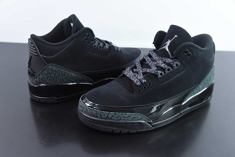 Air Jordan 3 "Black Cat" 2025 CT8532-001