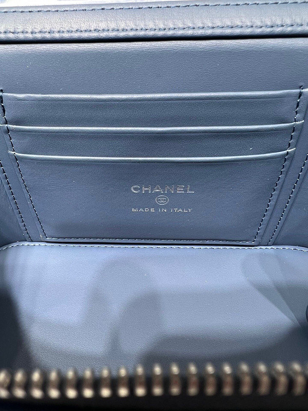 chanel purse