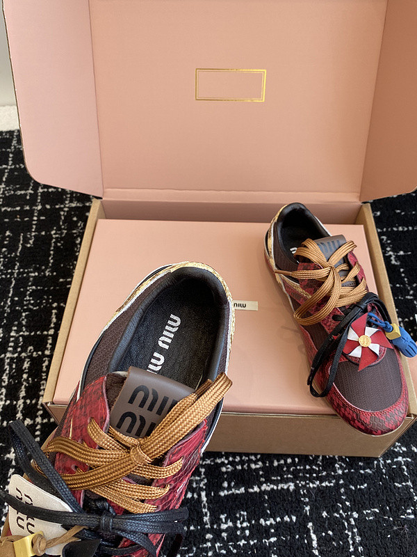 MIUMIU SNEAKER
