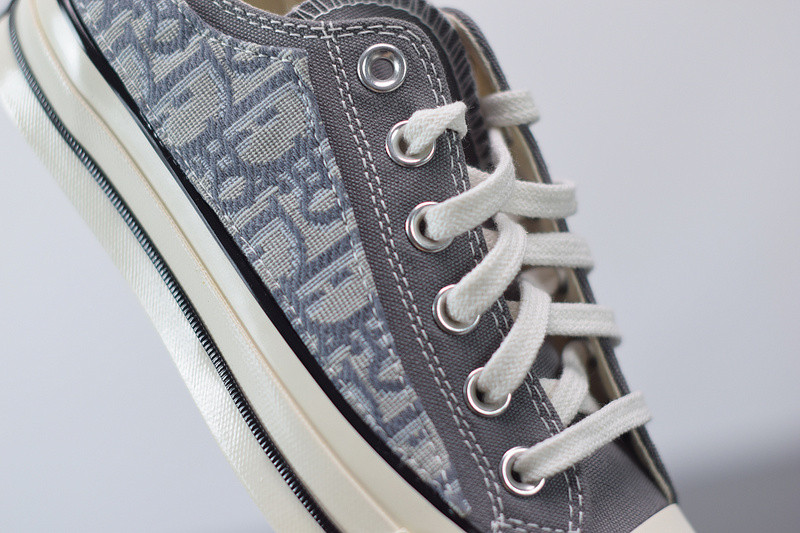 dio* x converse sneaker