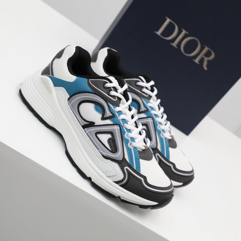 dio* sneaker