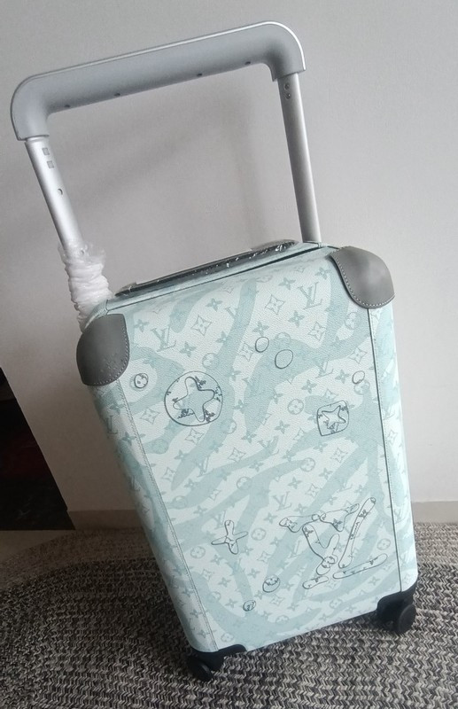 LVT HORIZON four-wheeled trolley case