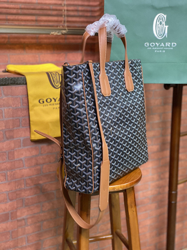 GOYARD PURSE