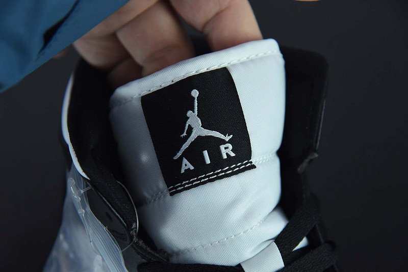 air jordan 1 mid “panda” dv0991-101