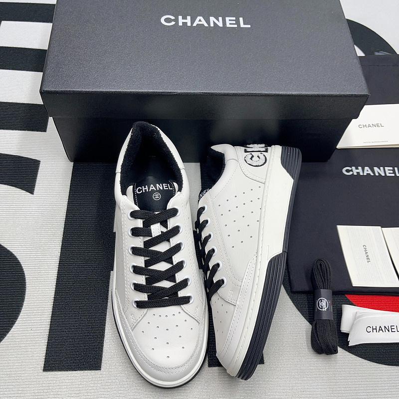 Ch*el sneaker