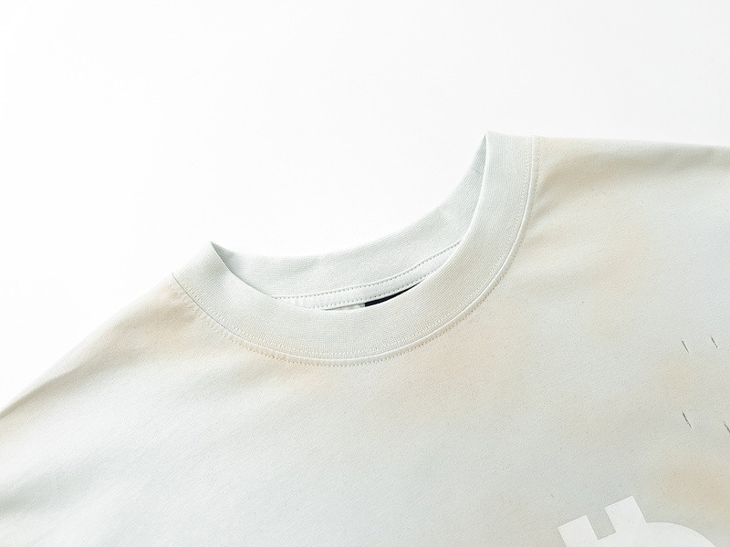 Ba*len*cia*ga clothes